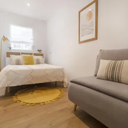 Apartamento Seafront In With Access