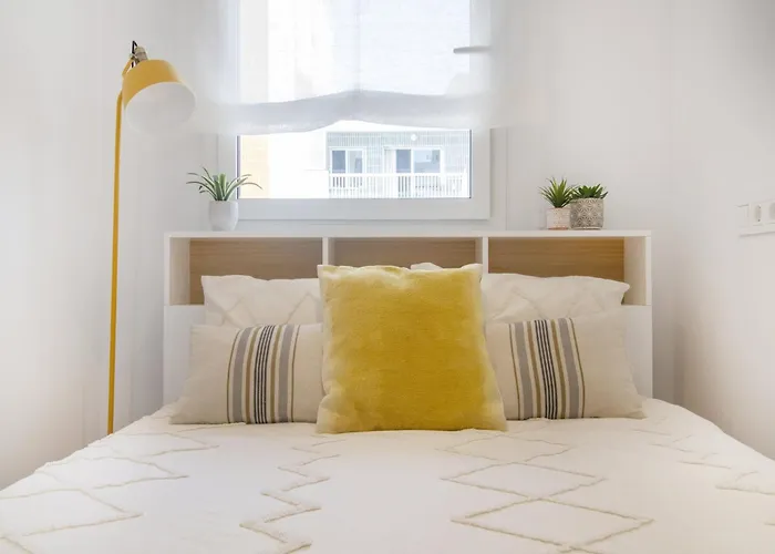 Apartamento Seafront In With Access